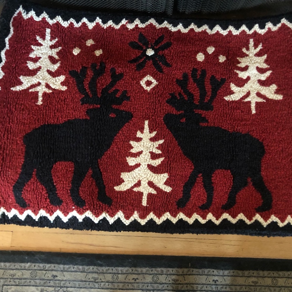 Chandler 4 Corners NWT wool Laura Megroz Reindeer area rug reindeer